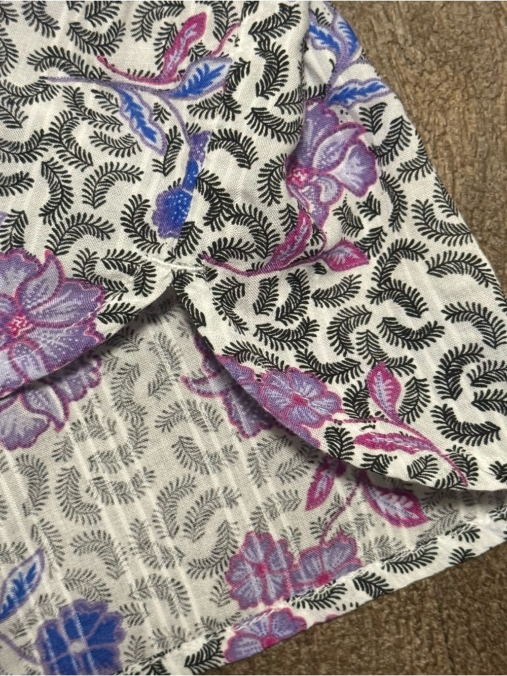 Loft Women’s Short Sleeve Puff Sleeve Blouse Floral Design White Purple Size XS - Picture 5 of 12